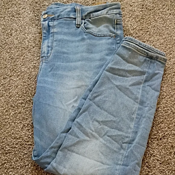 American Eagle Outfitters Women's Size 14short Light Blue Denim - Picture 4 of 5
